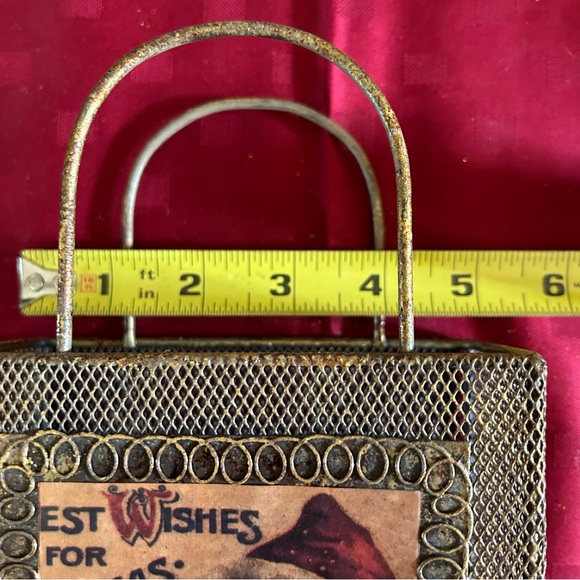 Christmas Santa Baby Sign and Gold Wire Decor - Picture 10 of 11